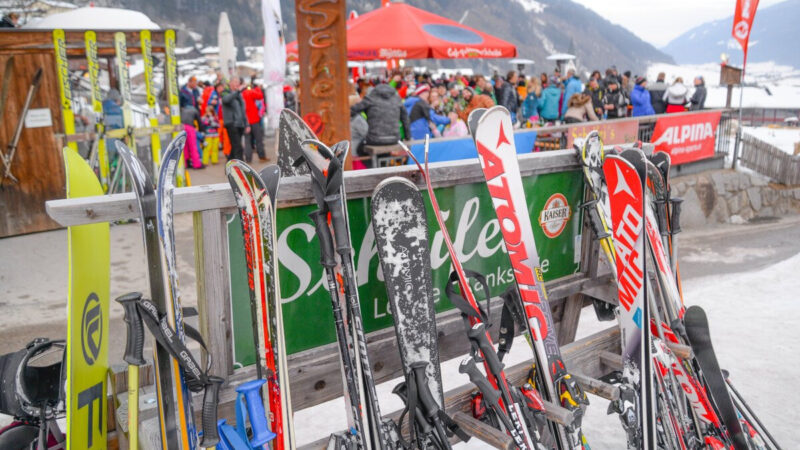 Money expert reveals ‘harmless’ ski tradition that can cost £10,000