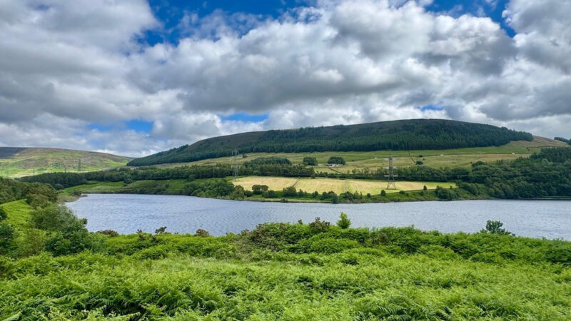 Valehouse + Rhodeswood Reservoirs 4-Mile Circular